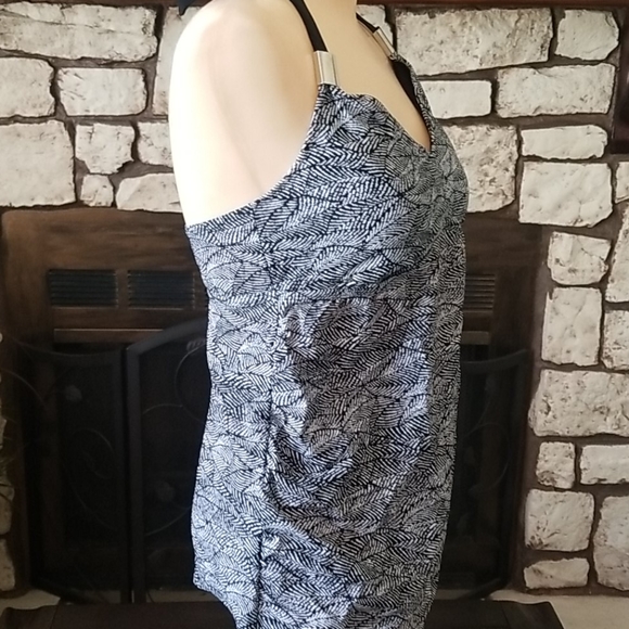 NWOT Maternity Tankini Top  Halter - Picture 3 of 12
